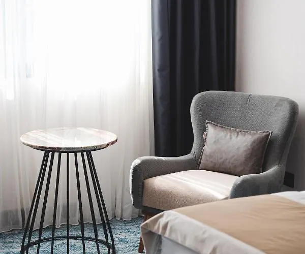 Bristol 4* Podgorica