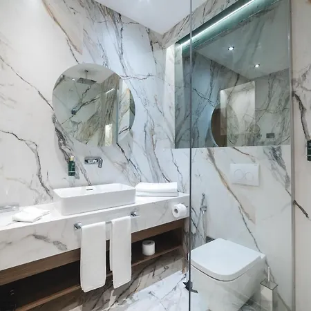 Bristol 4* Podgorica