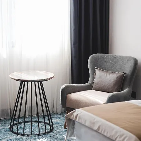 Bristol 4* Podgorica