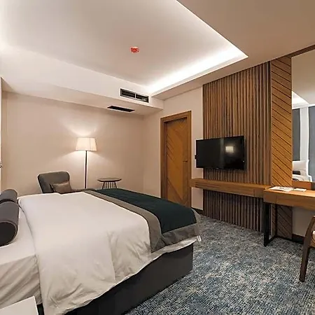 Bristol Hotel