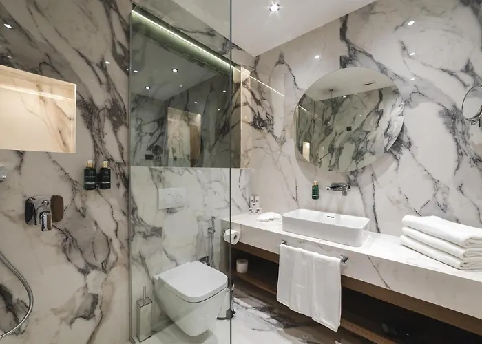 Bristol 4* Podgorica